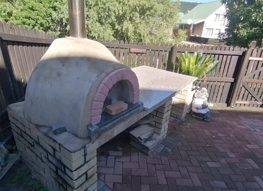 3 Bedroom Property for Sale in Franschhoek Western Cape